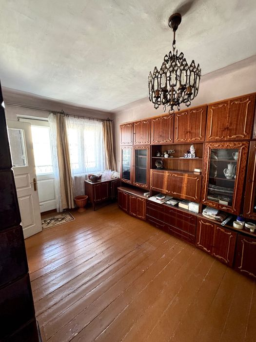 3-кімнатна квартира під ремонт МІКРОРАЙОН