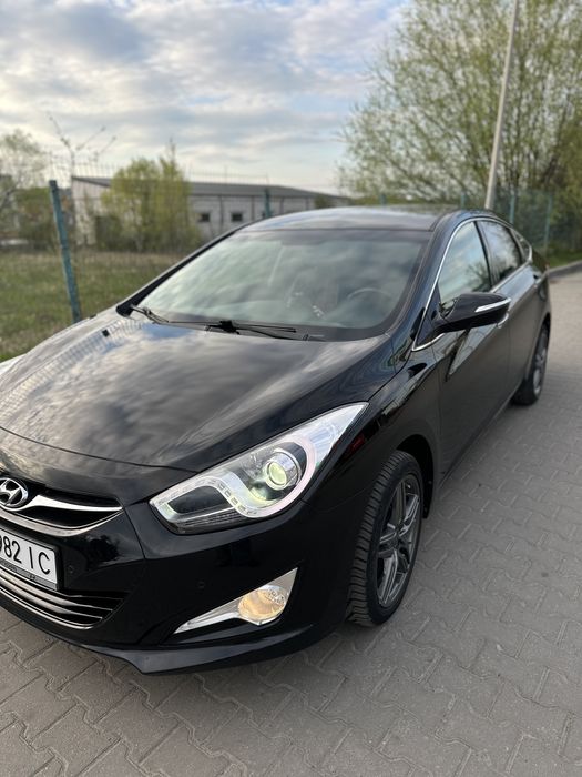 Продам Hyundai  і40