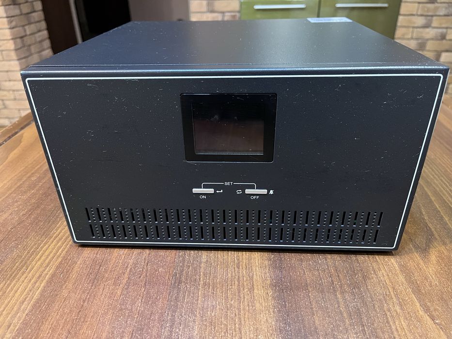 Інвертор 1000 W, 12 В