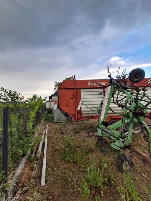 Przyczepa samozbierajaca  kemper , tandem , noze  RS900