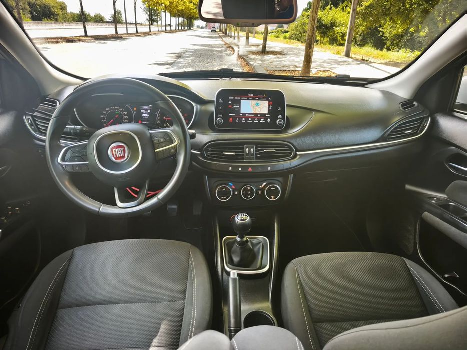 Fiat Tipo Station Wagon 1.6 M-Jet Lounge Tech