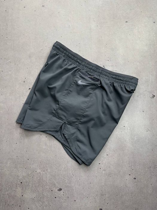 Nike Running Men’s Shorts Original чоловічі бігові шорти найк оригінал