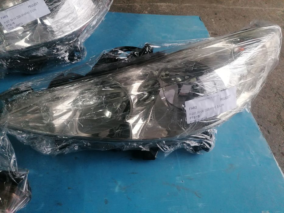 Óptica ou farol peugeot 207