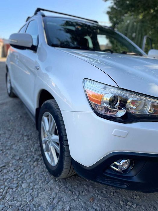 Автомобіль Mitsubishi ASX