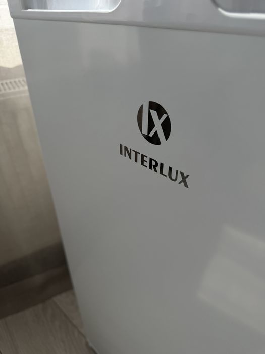 Морозильна камера  Interlux 60л
