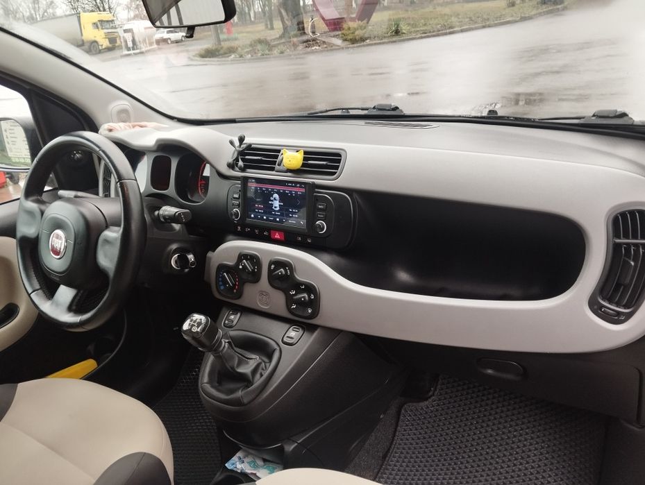 Fiat panda 2013 року