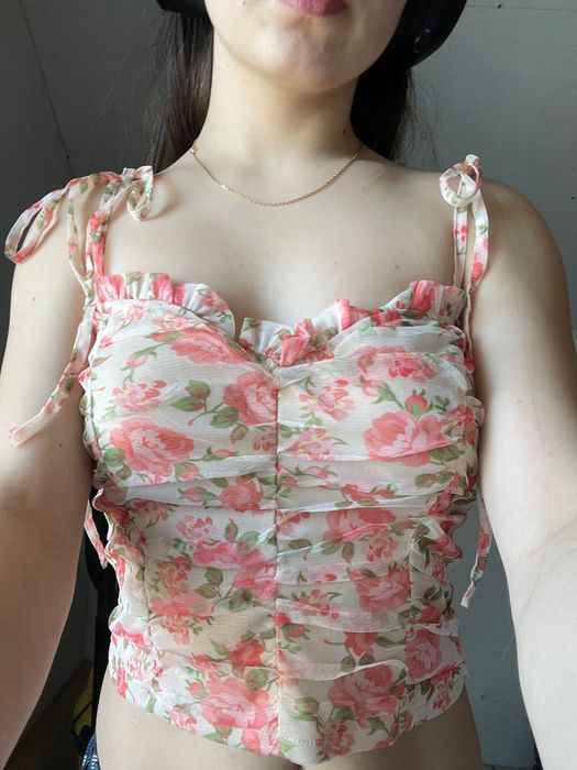 Coquette style crop tops