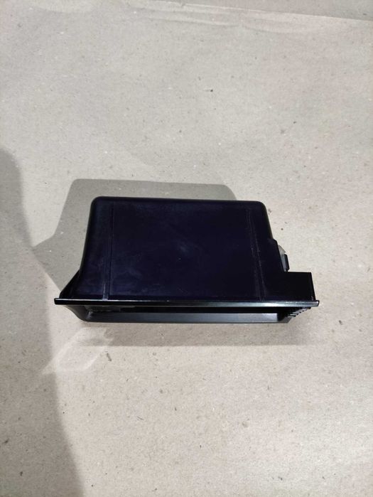 Пепельница passat b6