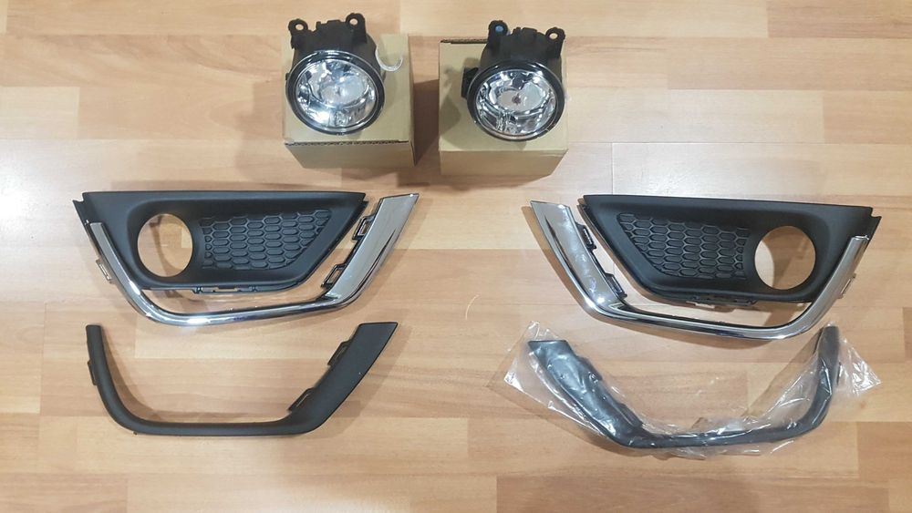 68405259AA кольца гриль решітка  в сборі Jeep Compass 17+