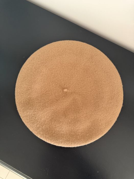 Берет MarcCain, новий, 100% шерсть колір кемел базовий