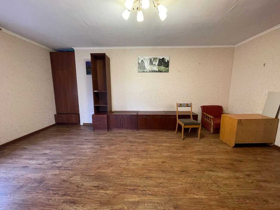 Здається 2 поверх будинок 400 м2 3 рівні, гараж,підвал Ракетне Урочище