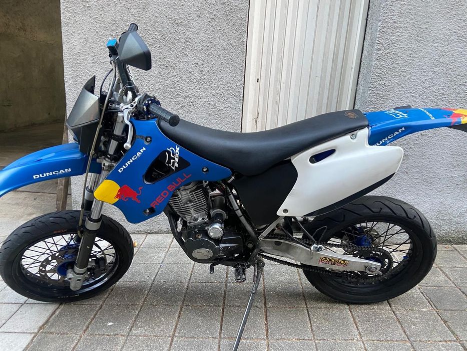AJP PR4 SUPER MOTARD 125