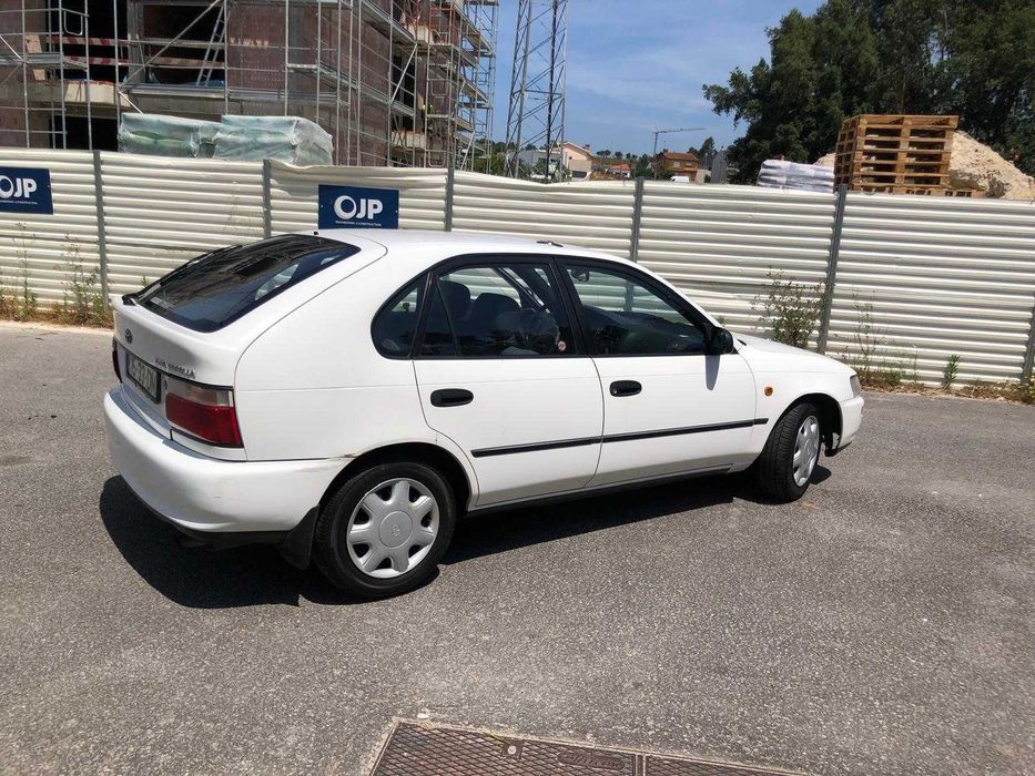 Toyota Corolla — fotografia 6
