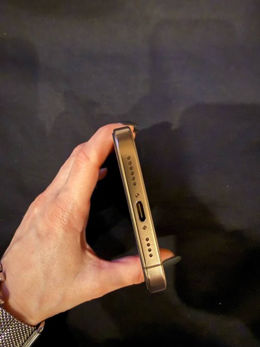 iPhone 16 Pro Max 256GB Desert Titanium, e-Sim