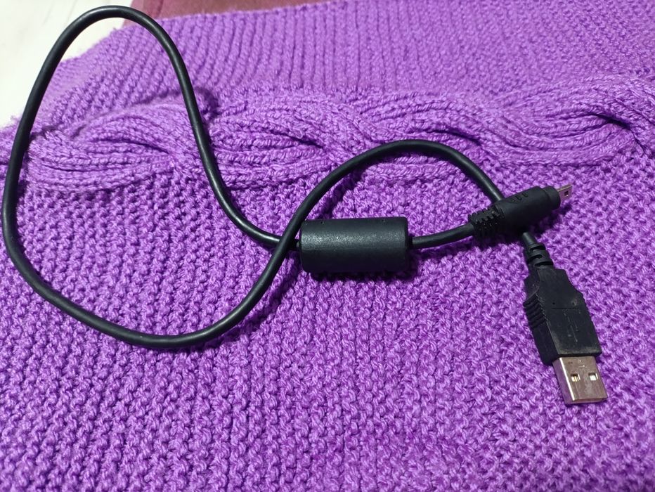 Кабель USB для цифрової фотокамери