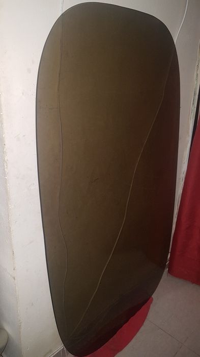 Vidro para mesa castanho oval 70€