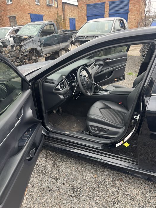 Бампер передній Toyota Camry 70 usa 2.5 A25AFKS 218 колір