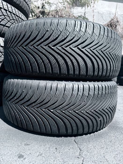 215 50 17 Michelin Alpin 5 85% 2024 Шини Зима