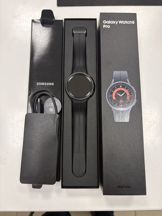 Samsung Galaxy watch 5 pro
