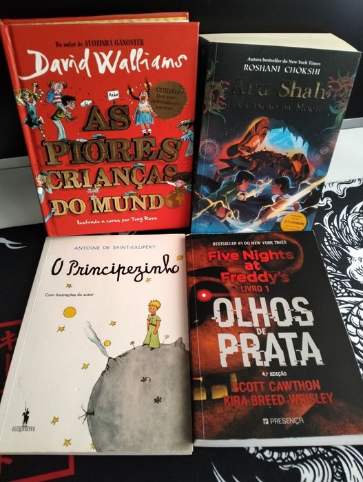 Vendo quatro livros