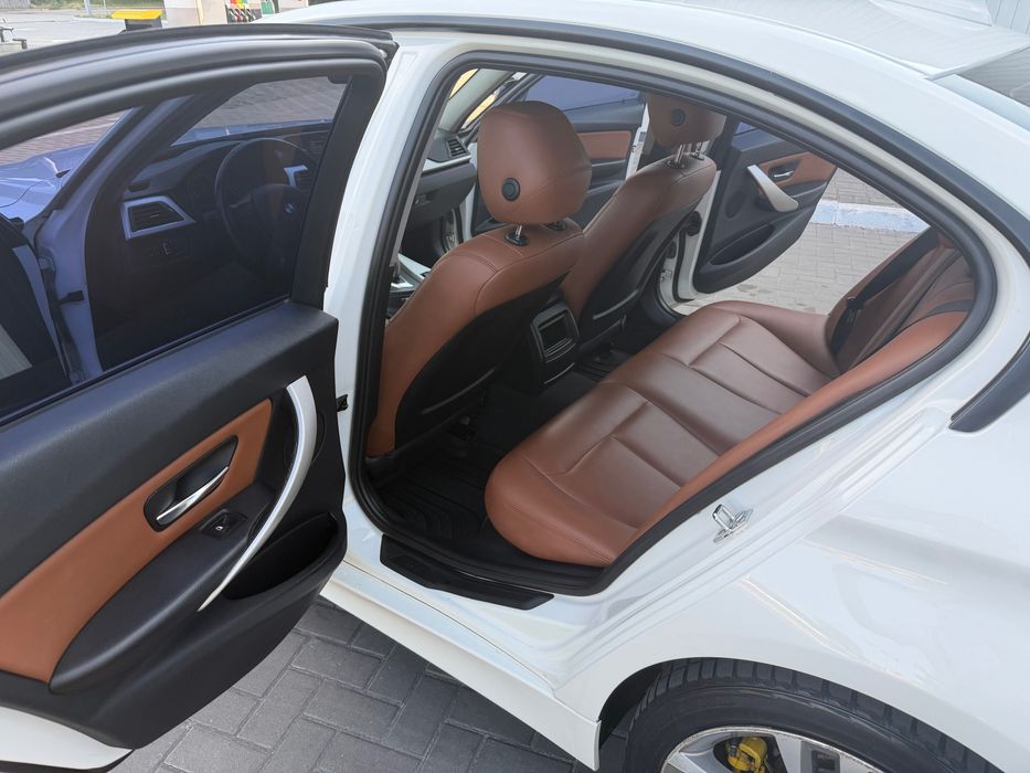 Продам BMW F30 Официальный авто