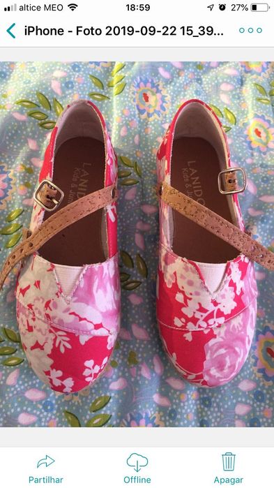 Menina de 6 anos, marca Lanidor. Macacão/sapatos tamanho 27 e boné.