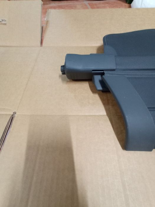 Chapeleira/cortina de mala para Ford Focus