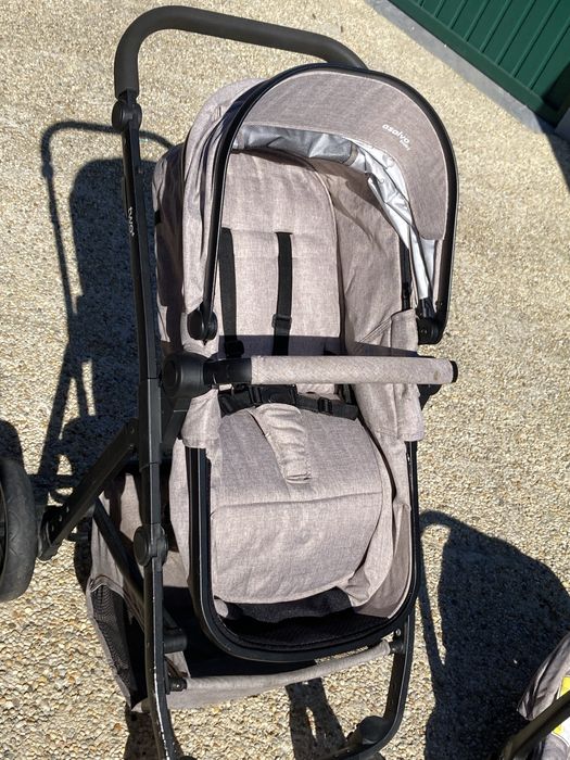 Carrinho de bebé + ovo