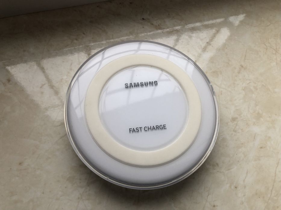 Samsung Без дротова зарядка
