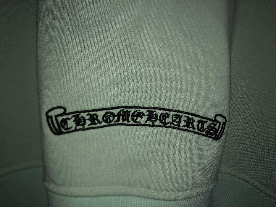 свитшот Chrome Hearts