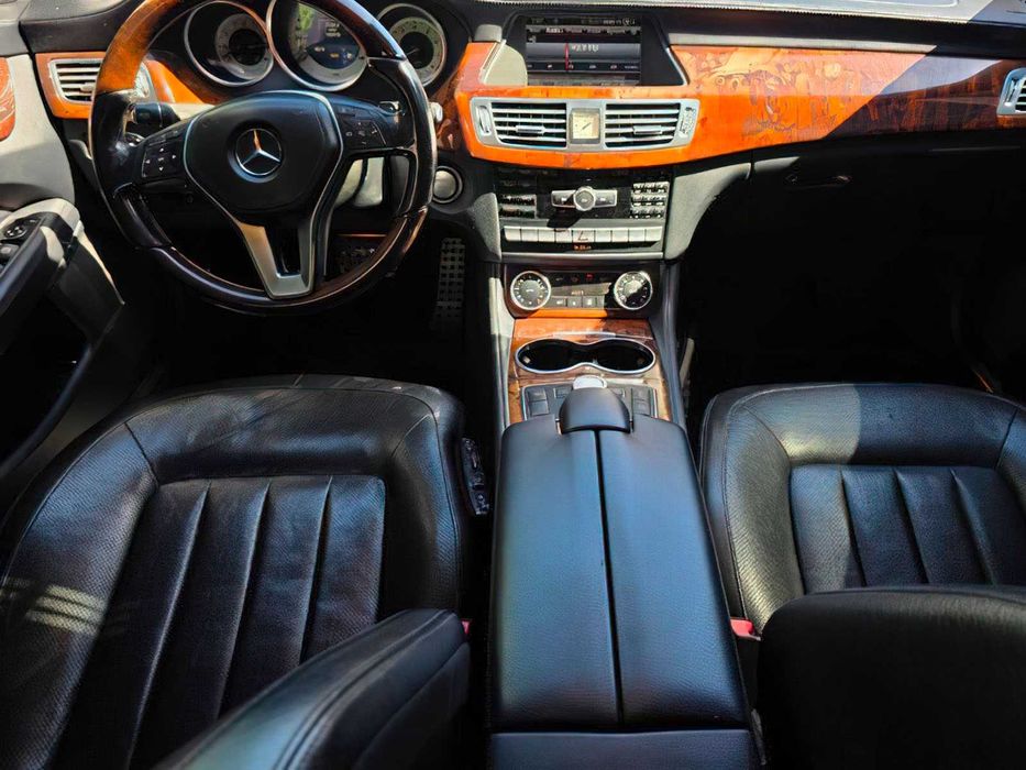Mercedes-Benz CLS CLS 550      2014