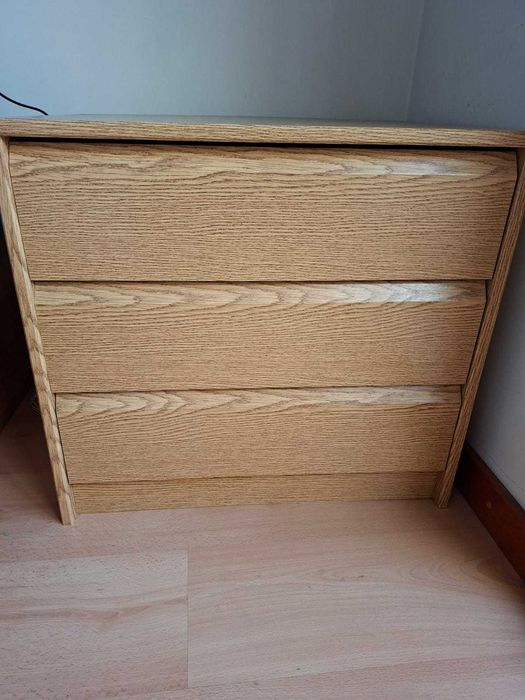 comoda com 3 gavetas