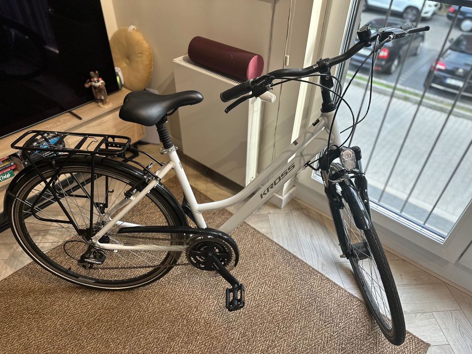 Kross Trans 3.0 28 L Bialy