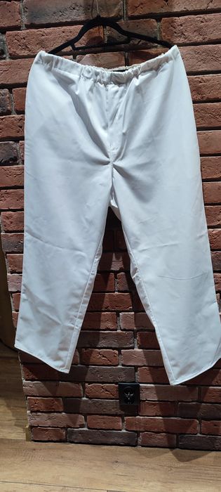 Białe spodnie medyczne damskie roz XXL