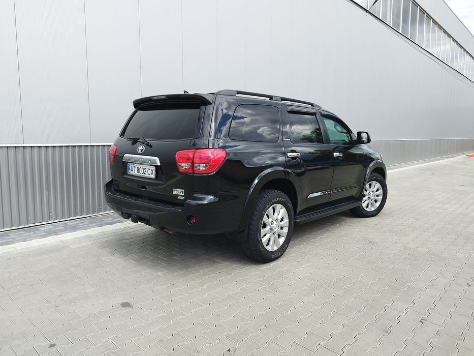 Toyota Sequoia Platinum 4x4