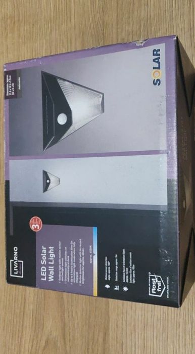 LЕD прожектор світлодіодний ліхтар сонячна панель з датчиком руху