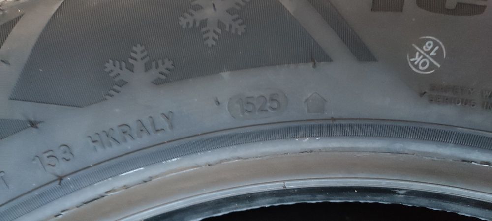 215/60R17 100V XL Nowe opony zimowe Sailun ICE Blezer Alpin EVO1