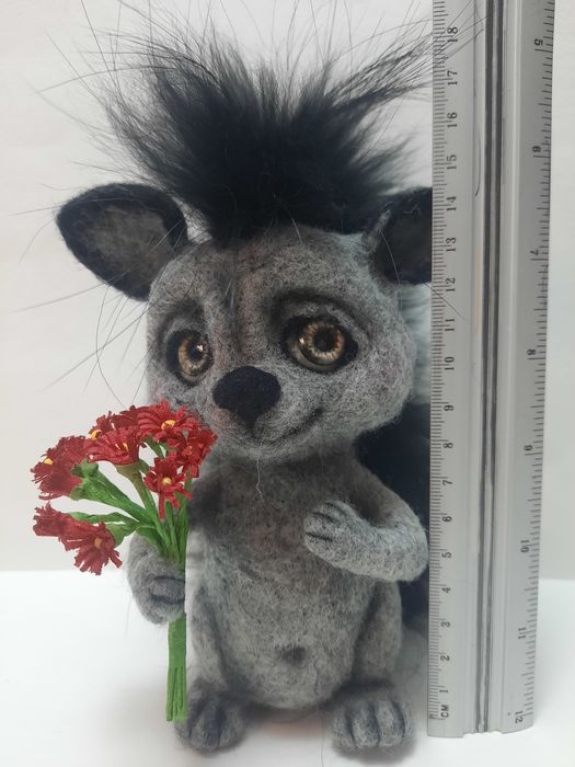 Интерьерна іграшка їжачок в техніці сухе валяння