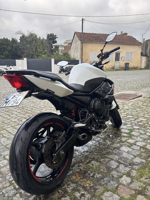 YAMAHA XJ6 2012