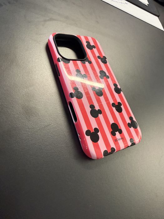 Capa MagSafe para iPhone 16 Pro Max com capa exterior Disney Mickey