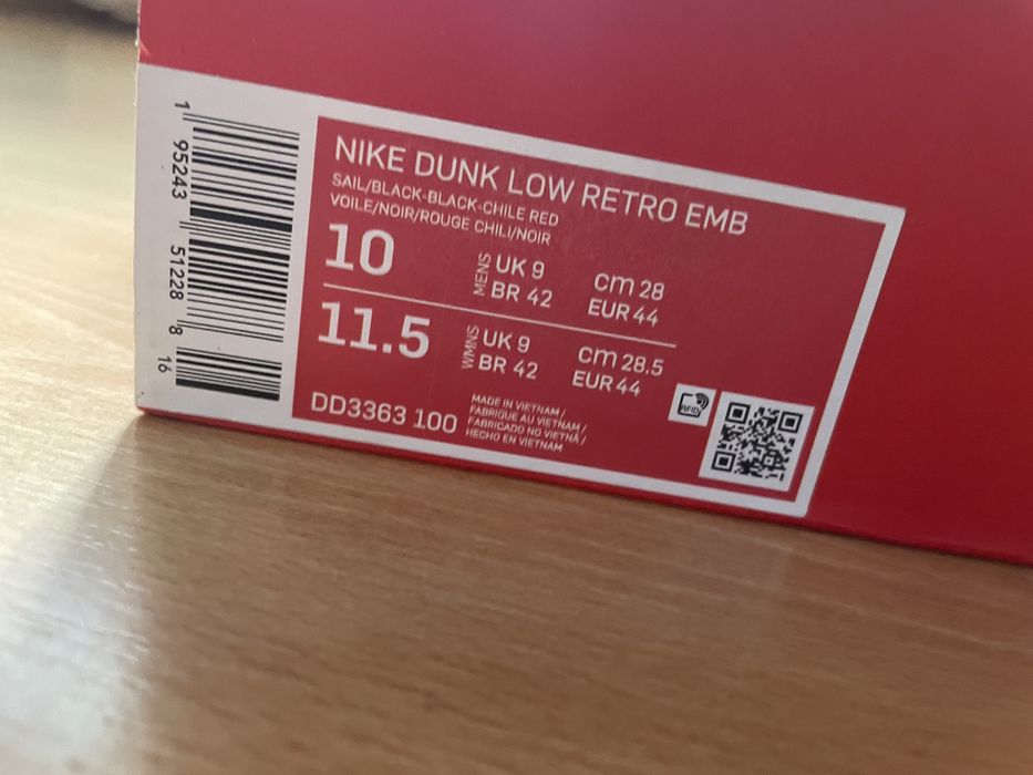Nike Dunk Low EMB NBA 75th Anniversary Chicago