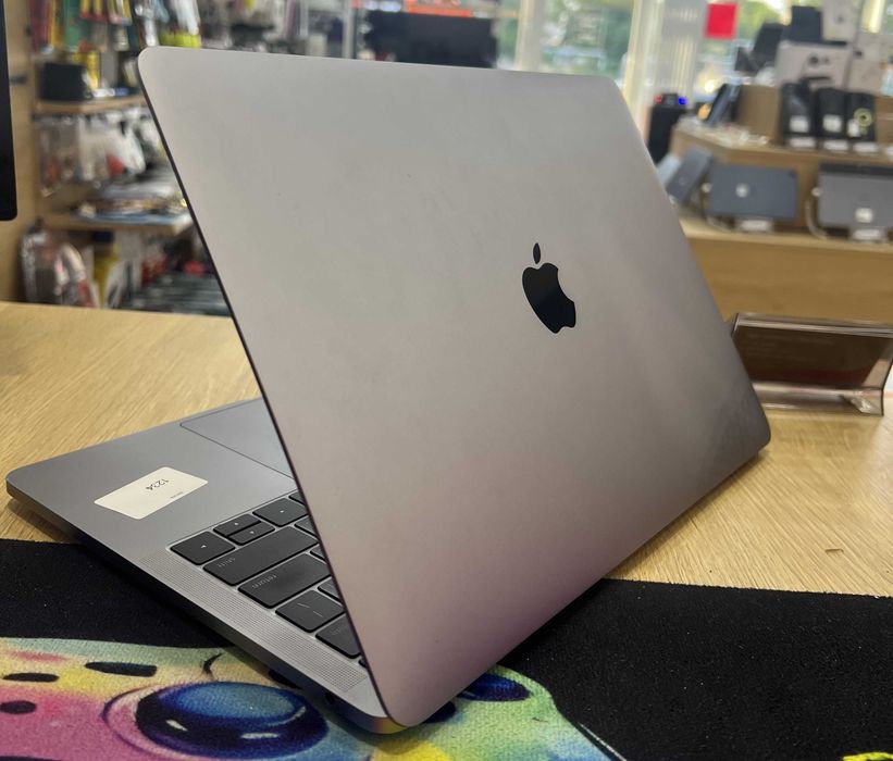 Apple MacBook Pro 13" (2017) • Гарантія 6 місяців • Обмін • Магазин •