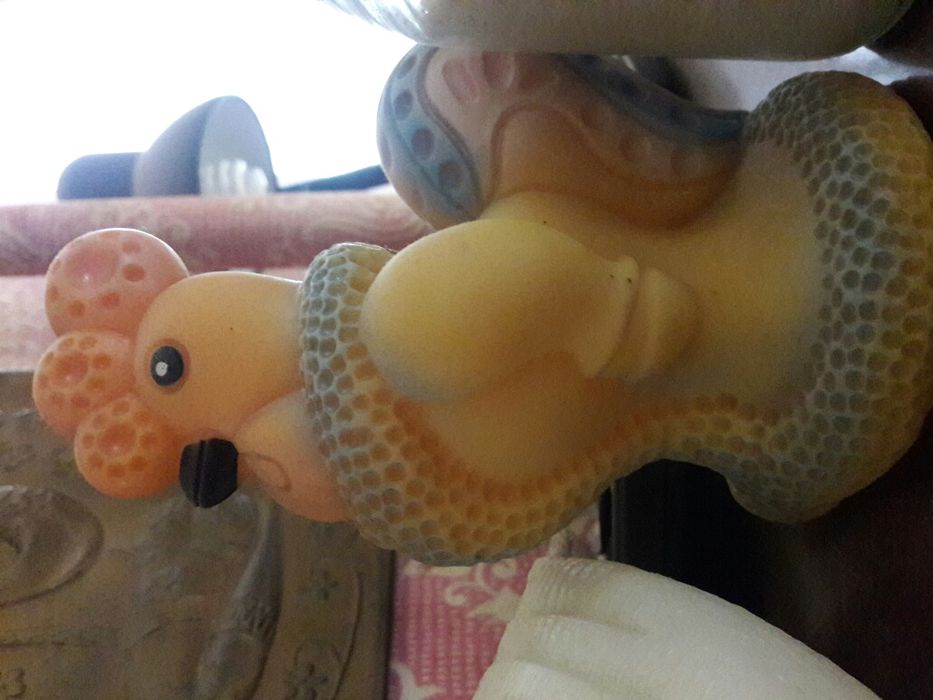 Игрушка петушок  и лебедь