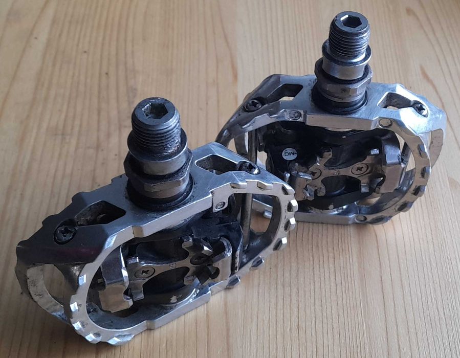 Shimano PD-M545 Pedais