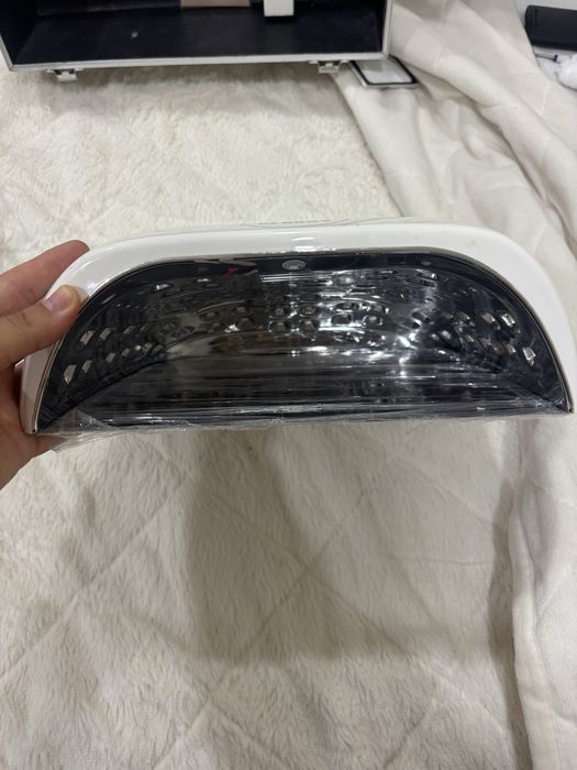 Maquinas de manicure.