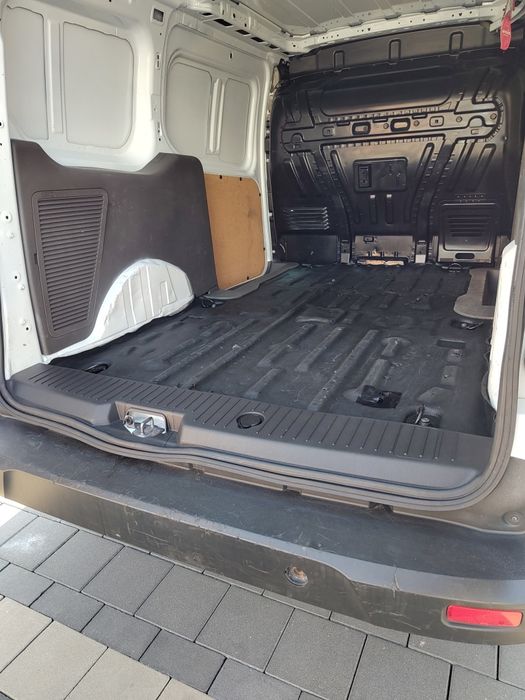 Cesja leasingu Ford Transit Connect L2 2023, cena brutto