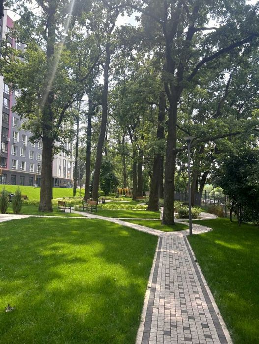 Подобово,погодинно комфортні апартаменти.