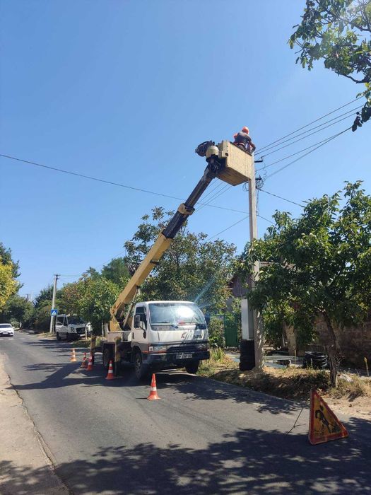 Автовышка аренда 14м 16м 17м Одесса. Грузоподъемность до 1т, почасово