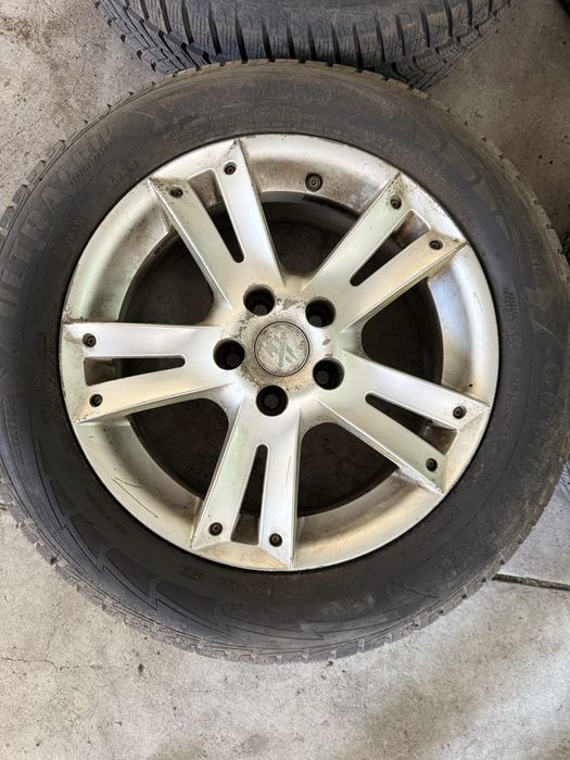 Jantes Especiais Fondmetal 16" 7Jx16H2 ET35 Furação 5x108 (Renault Espace / Volvo / Ford)