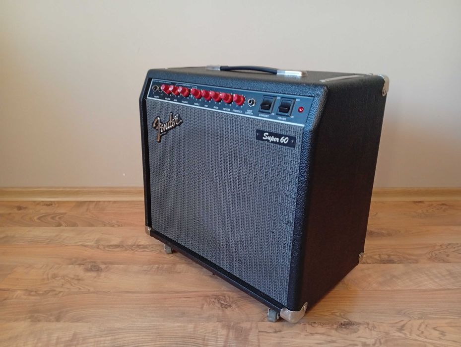 Wzmacniacz lampowy Fender Super 60 Red Knob